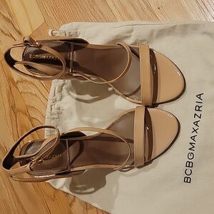BCBGMaxAzria Women's Beige Strappy Heels